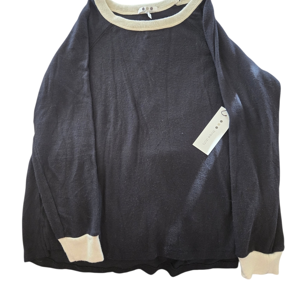 Three Dots Stylish Black and Cream Knit Top